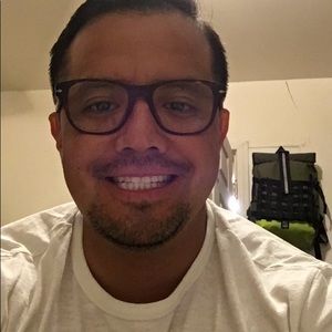 Meet your Posher, Ramon